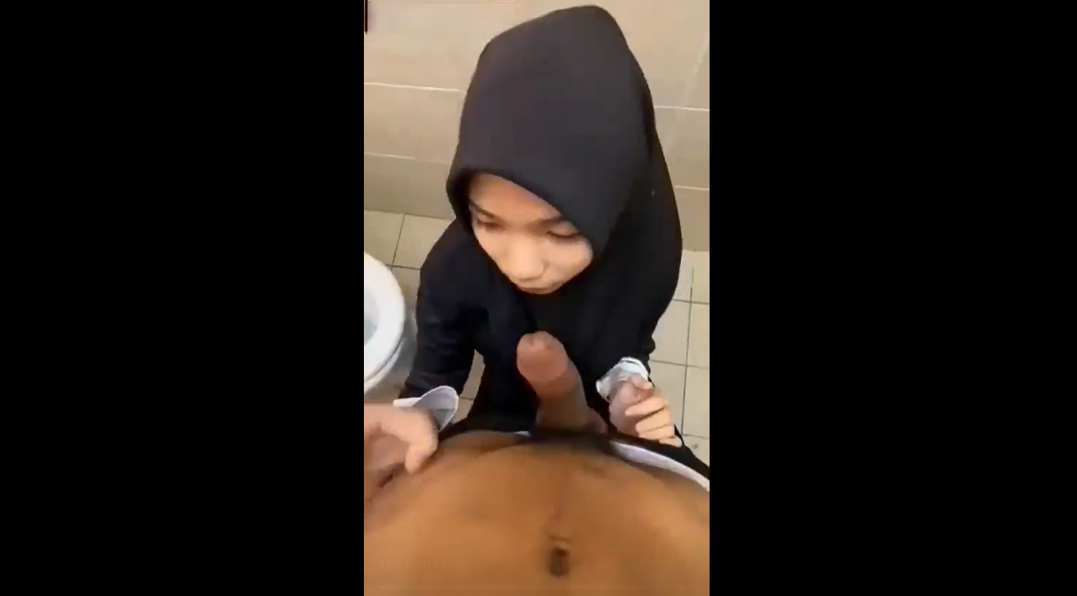 Hijab Indo Viral Ketahuan Lagi Gituan Oleh Satpam Kampus