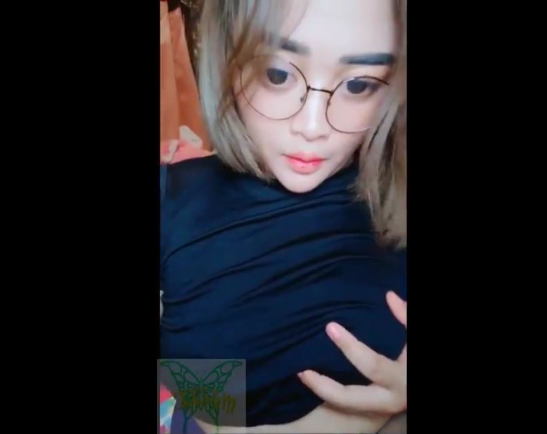 Viral Gadis Cantik Keturunan Korea Cantik Dan Imut Belum Ada Bulunya