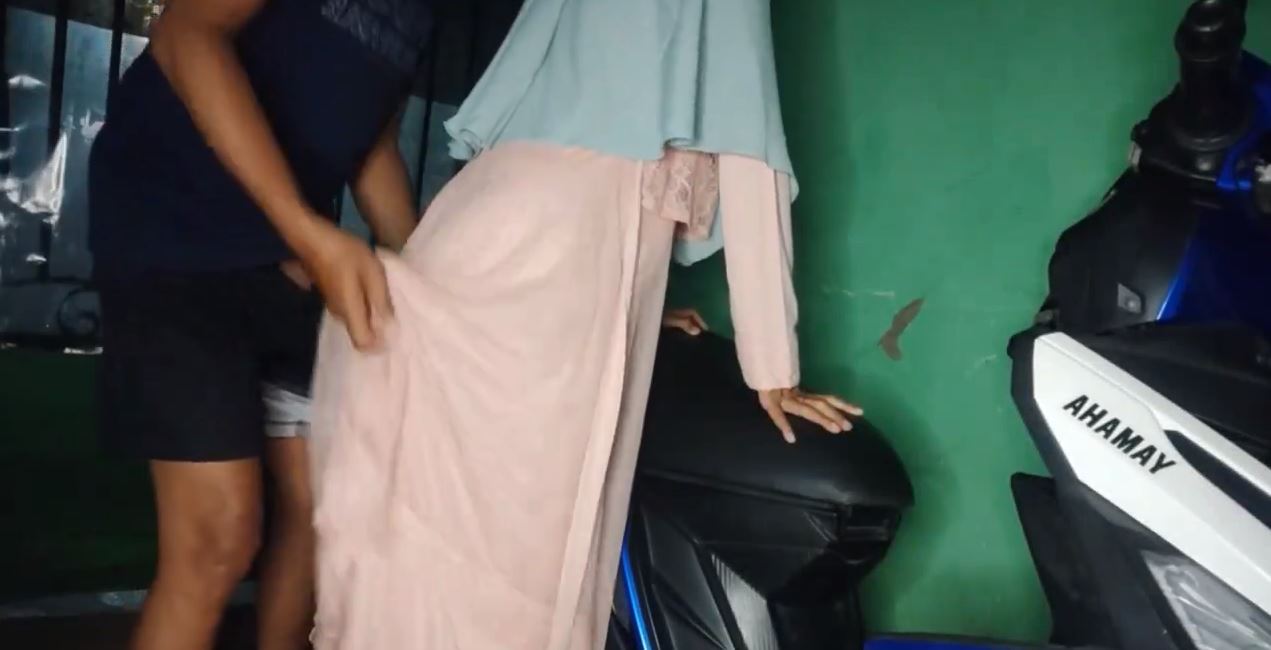 Viral Video Hohe Hohe Di Atas Motor Trending 2025